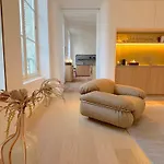 Arte Povera Apartment