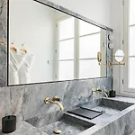 Arte Povera Apartment