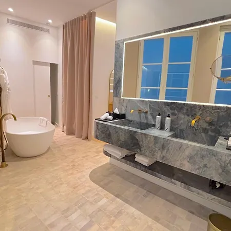 Arte Povera Apartament Paryż
