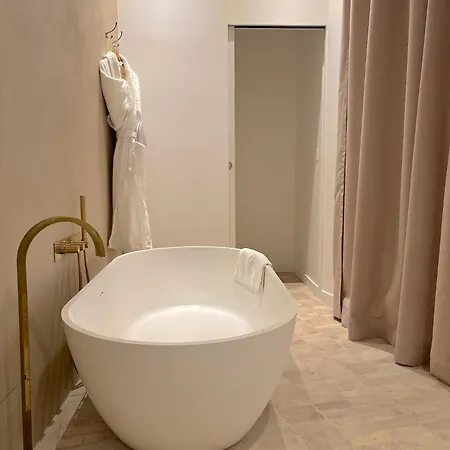 Apartament Arte Povera *