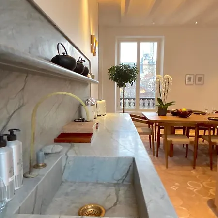 Arte Povera Apartament Paryż