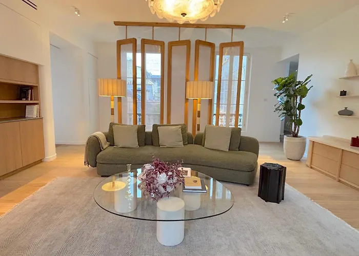 Arte Povera Apartment