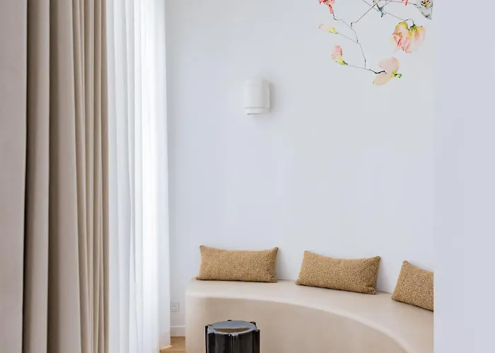 Arte Povera Apartment *